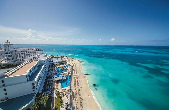 hotel-riu-cancun