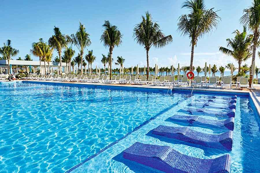 piscina-hotel-riu-dunamar-4_tcm55-191048